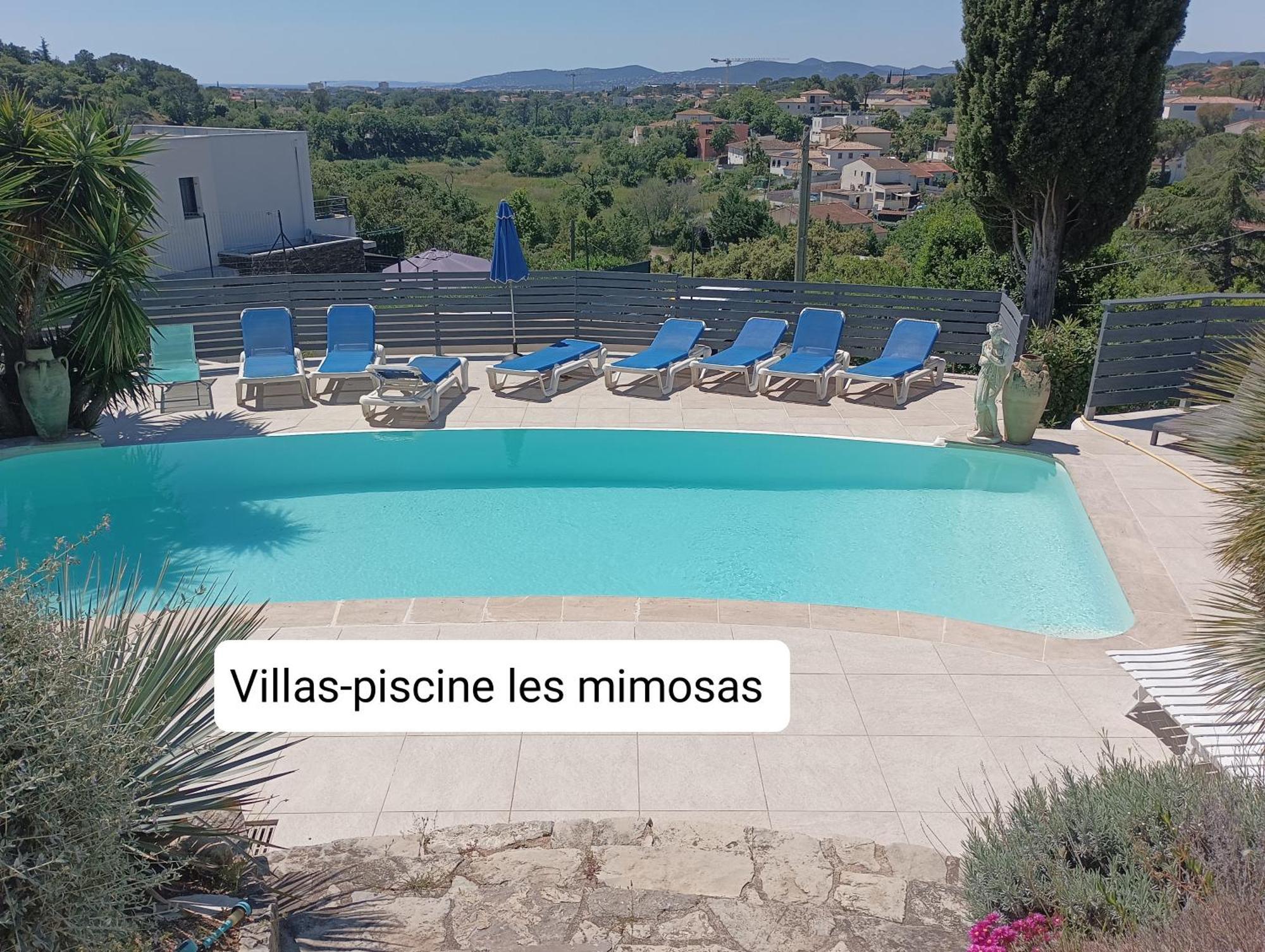 Villas-piscine Les Mimosas Apartment *